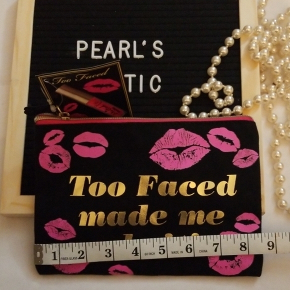 𝅺Two face Cosmetic bag - Picture 4 of 5